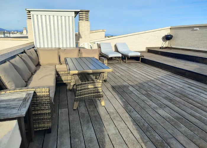 Sea View Penthouse Denia, Elegance アパート デニア