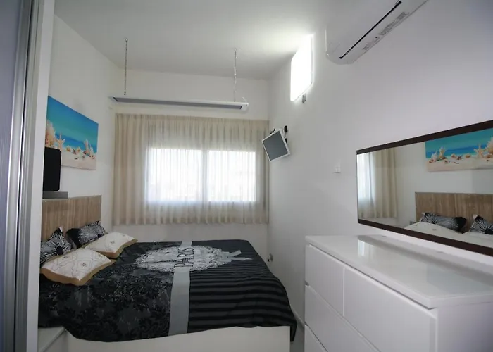 Sea View Penthouse Denia, Elegance Апартаменты